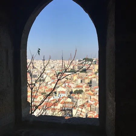 Castle Apartment *